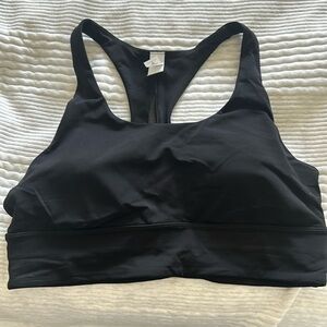 Black Lululemon sports bra